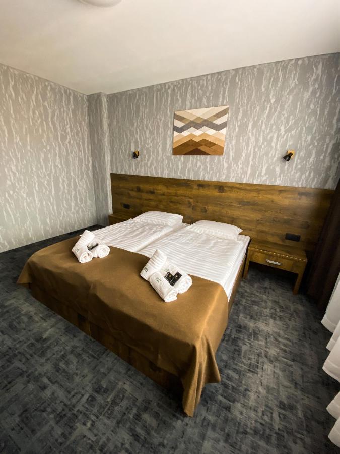 Hotel Petra Hrabušice エクステリア 写真