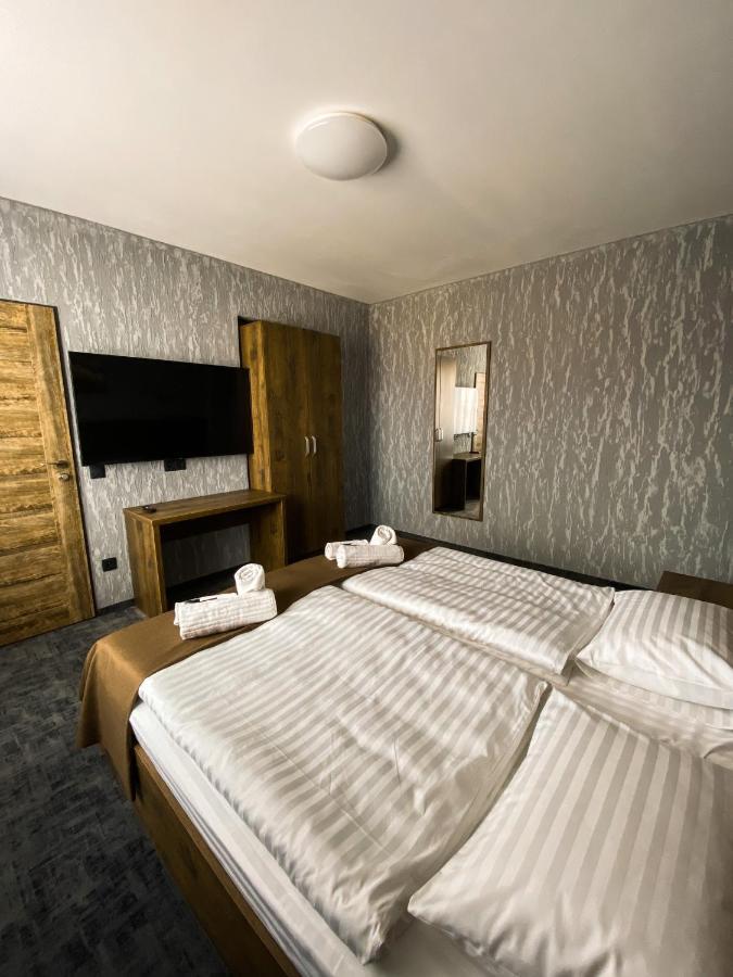 Hotel Petra Hrabušice エクステリア 写真