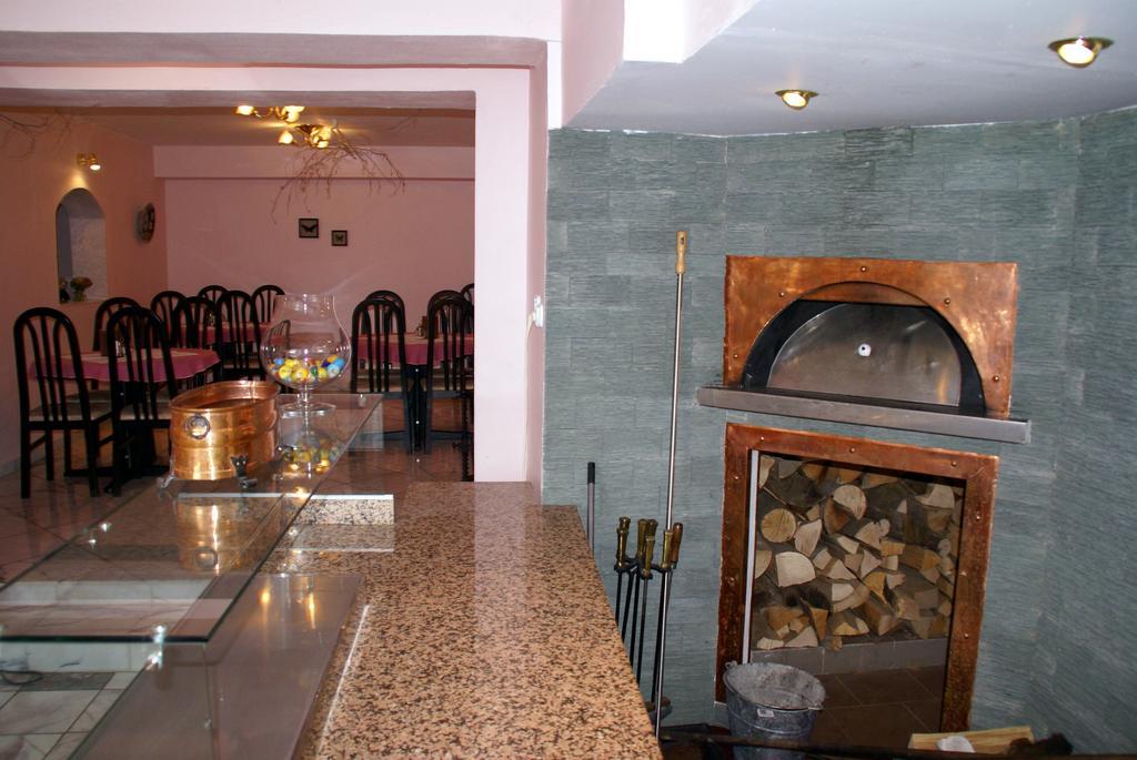 Hotel Petra Hrabušice エクステリア 写真