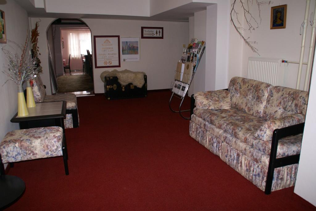 Hotel Petra Hrabušice エクステリア 写真