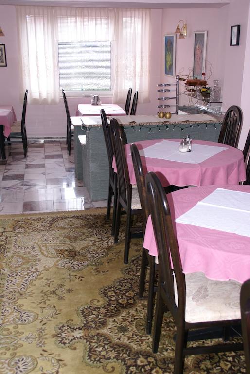 Hotel Petra Hrabušice エクステリア 写真